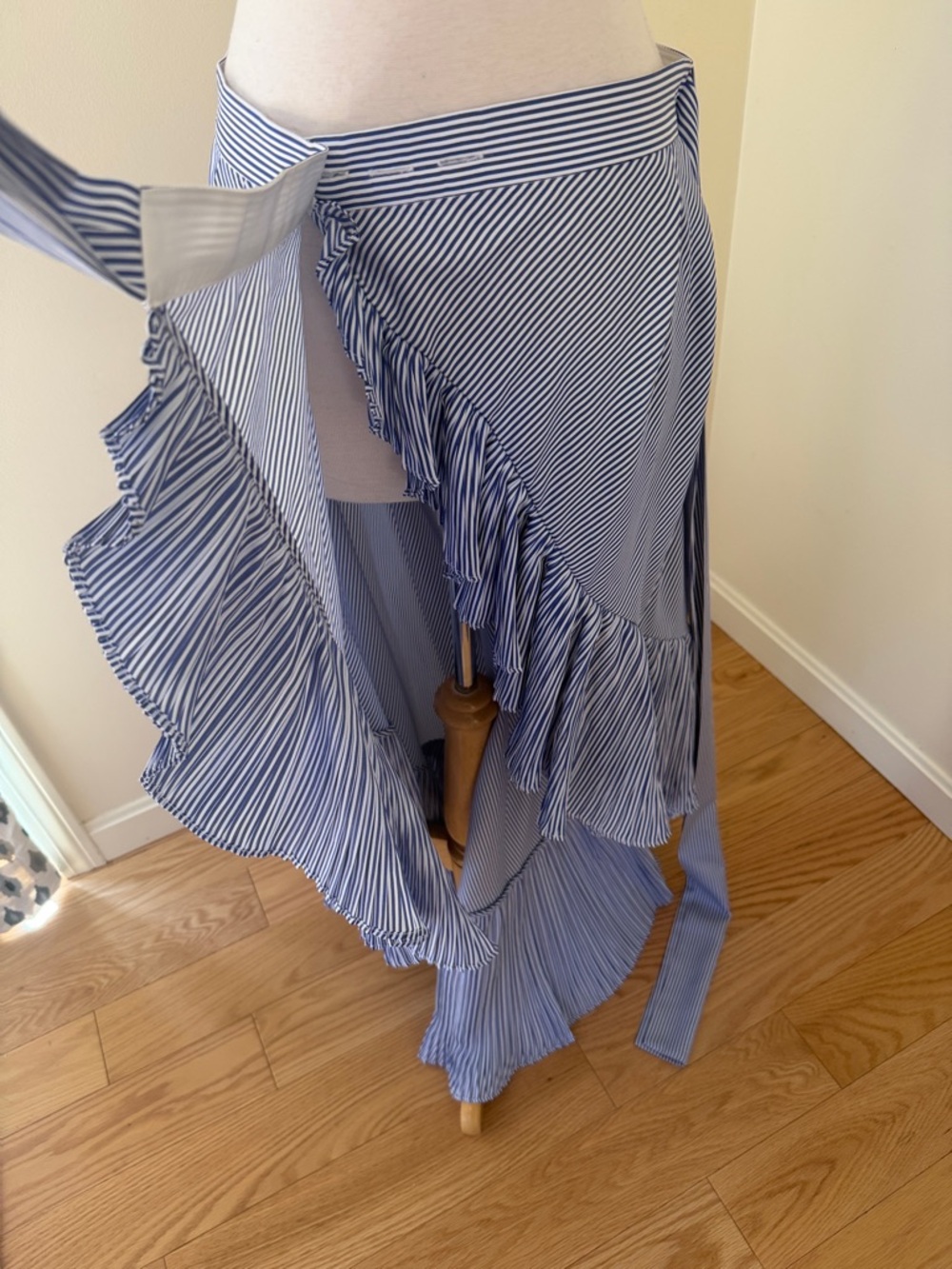 Anthropologie Mare Mare Blue medium Striped Ruffle Wrap asymmetrical Skirt. - Picture 6 of 9